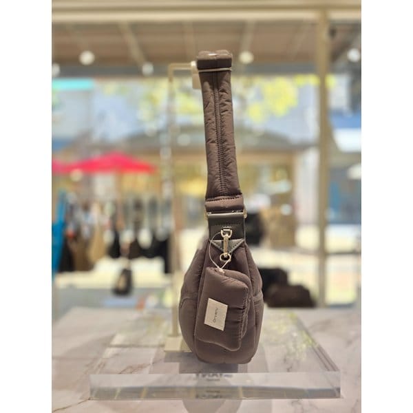 [부산점] 웨스턴 패딩 크로스바디 OBFBCB62_162