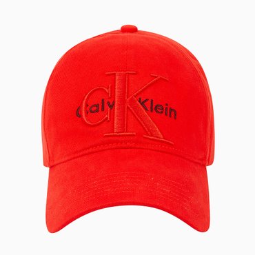 Calvin Klein Jeans ACC 공용  라지 레이어드 모노그램 자수 로고 볼캡(4D5039G-3RB)