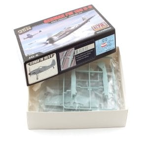 독일 FW 190D-9 포케불프 조립킷 1945 (WTS101667KIT)