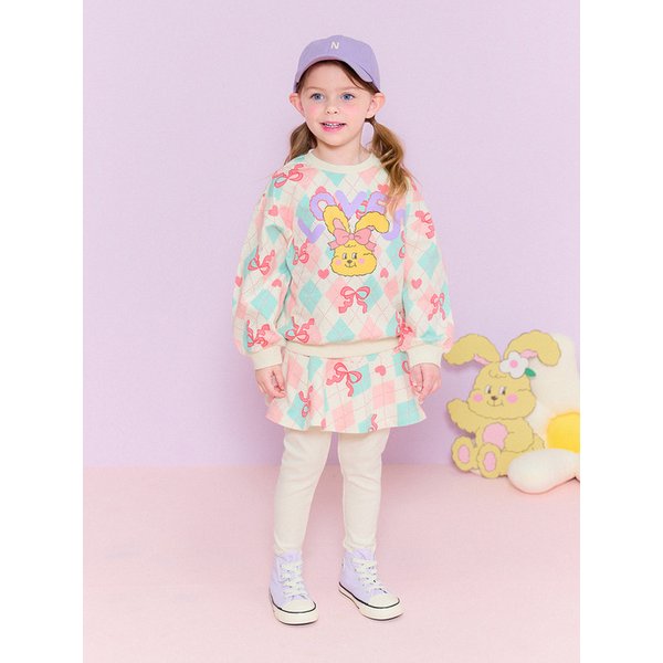 러블리버니아가일상하복