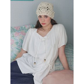 리아 도트 스트랩 블라우스