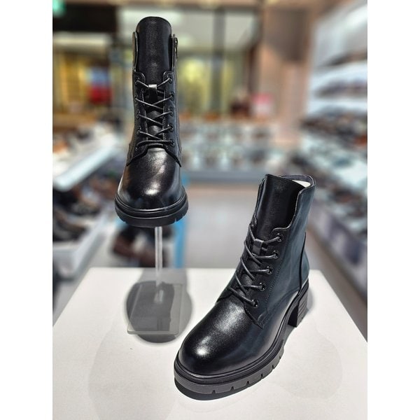 [파주점] 미셸 by 탠디 여성 워커부츠 5.5cm 퍼 앵클부츠 x25518