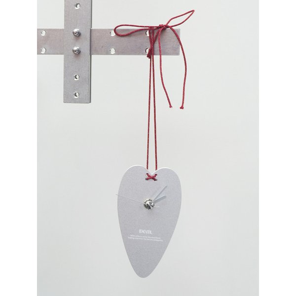 Dangling Clock_Heart