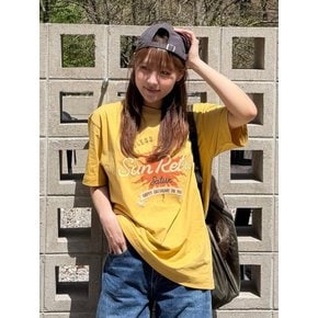 뉴 썬 레트로 그래픽 반팔 티셔츠_옐로우