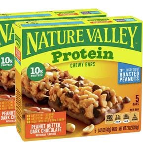 [해외직구] Nature Valley 네이처입밸리 프로틴 그래놀라 바 피넛버터 다크초콜릿 40g 5입 2팩