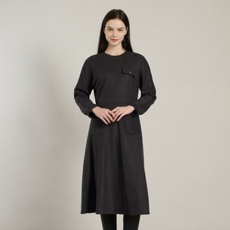 올앤썬드리 [여주점] 올앤선드리 아웃포켓 돌먼 원피스 A5WAO615