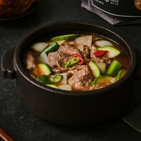 / 진한 맛의 정통 얼큰 된장찌개