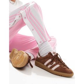 5258682 adidas Bermuda sneakers in brown