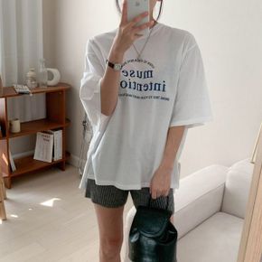 뮤즈 인텐션 그래픽 레터링 소프트컬러 반팔티_P395580342