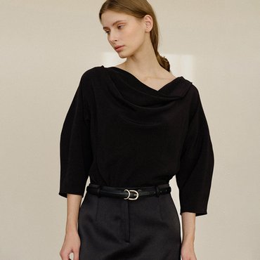 킨더살몬 Edith Draped Top Black