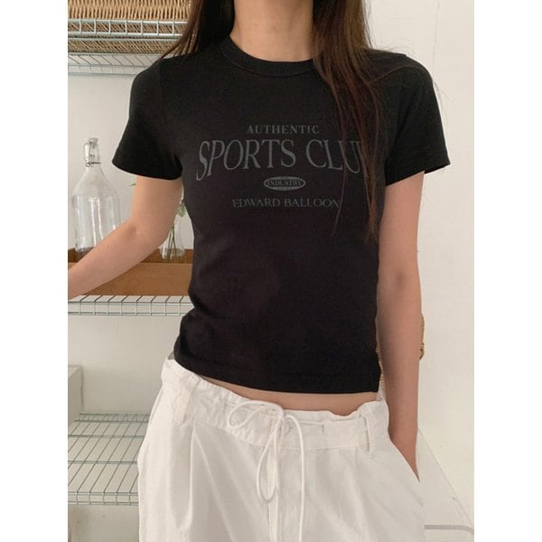 Sports Club Cropped Short-Sleeve T-Shirt - Black