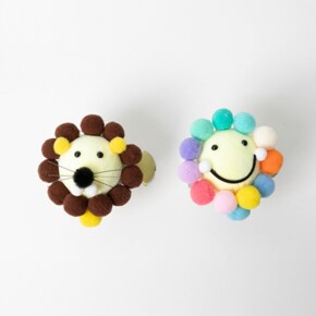 스마일 인형 커튼 집게 타이백 7cm 2컬러 인테리어 실내 홀더