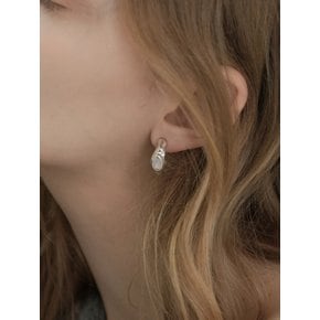 GENTLE STONE EARRING 04