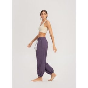 Diagonal jogger pants _Grape Compote (B61003APL44_P44)