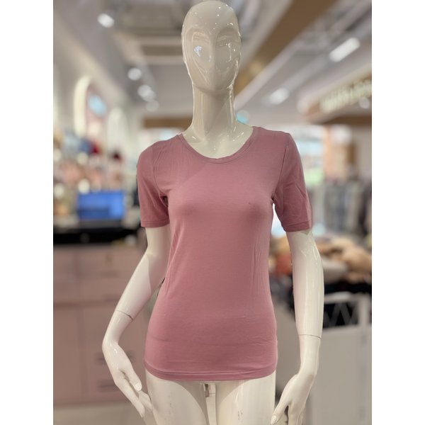 확대된 대표 .