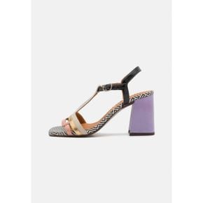 4764569 Chie Mihara PIYATA - Sandals black/jeep leche/dali champan/ferrari pink/disco/ferr