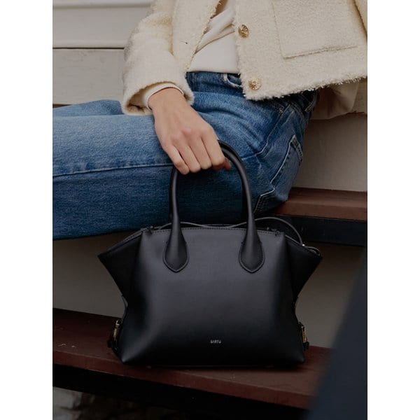 [단독]TYE tote bag (Black) 타이토트백