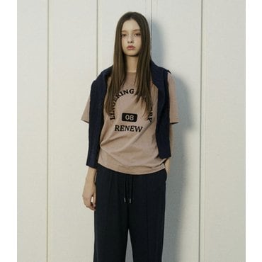 플라스틱아일랜드 [BEIGE]로고 루즈핏 티셔츠 (PR7CH831)