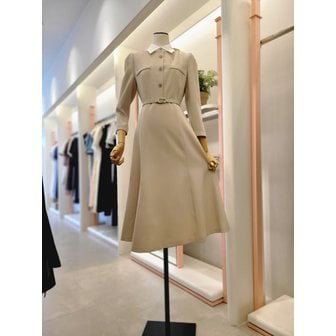 잇미샤 [여주점] 여성 탈착 카라 벨티드 플레어 원피스 (ITP9YOP880)