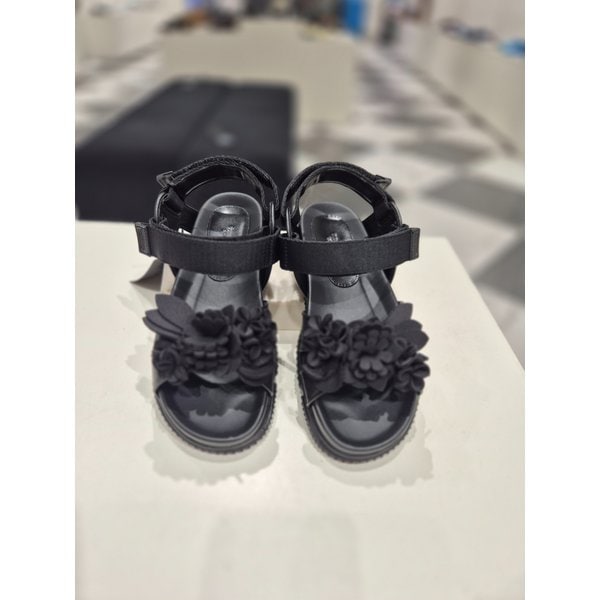 [여주점] New flowerbomb sandal(black)_DG2AM25027BLK