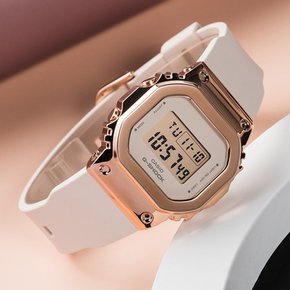 로즈골드 핑크 여성 전자 손목시계