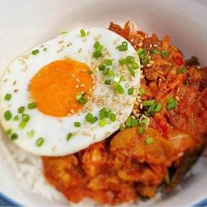 [단짠예찬] 한끼 직화 제육덮밥 250gx10팩(밥제외)