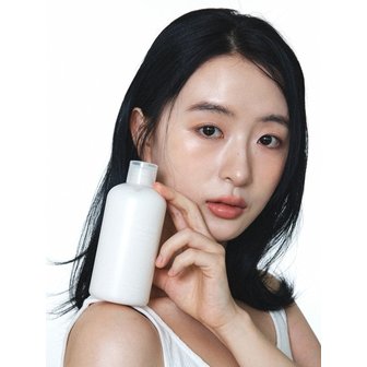 문오피스 에메랄드 머스크 핸드&바디 로션 250ml