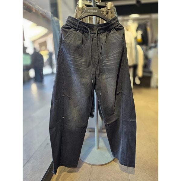 [시흥점] 26`워싱리벳 와이드 코튼팬츠(블랙)/JHZZ80101BK