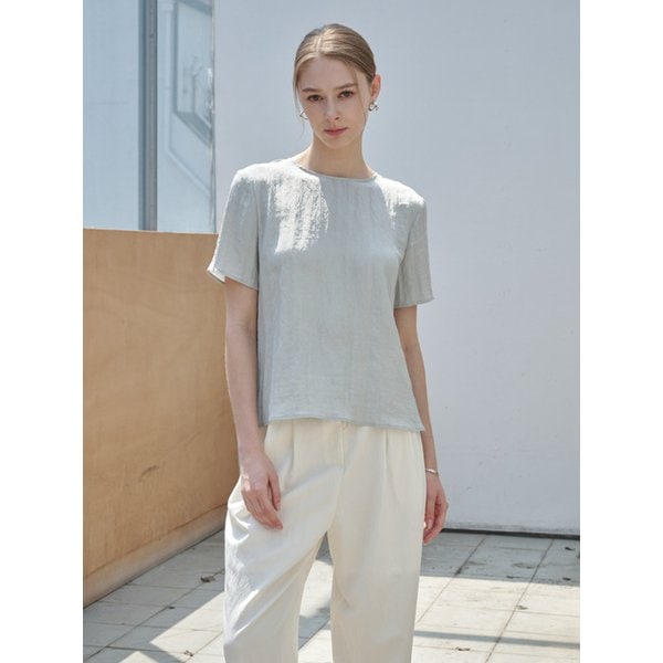 MERDI Back Slit Blouse (Dust Mint)