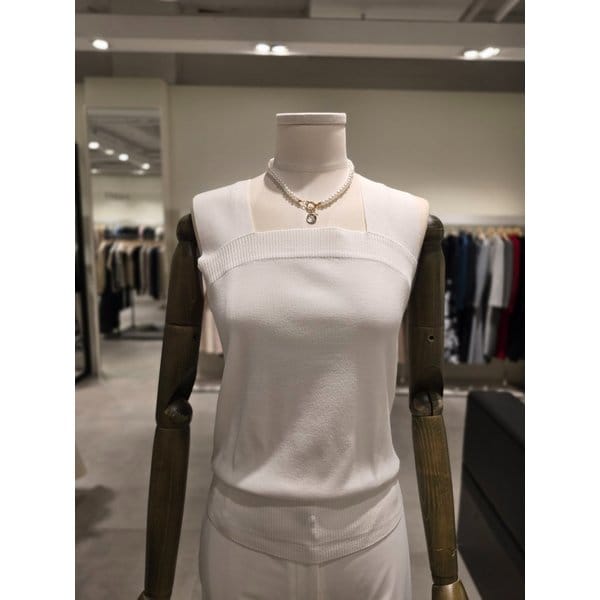 [파주점] 슬리브리스 스퀘어넥 풀오버 니트 JS4B1PO501