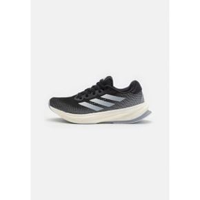 4358964 Adidas SUPERNOVA RISE - Neutral running shoes core black/halo silver/dash grey