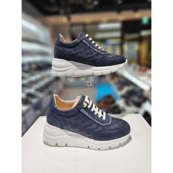 [파주점] 미셸 by 탠디 여성신발 키높이 운동화 7cm 스니커즈 x24009j