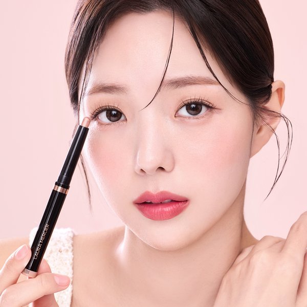 캐비어 스틱 쉬머 아이