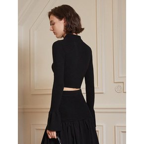 YY_Open-waisted black knit top