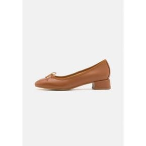 4385600 Geox D FLORETIA - Ballet pumps ochre