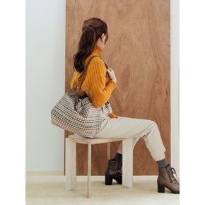 SIGNATURE_Brown Check