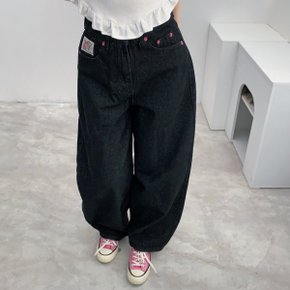 빈티지 핑크 자수 레터링 리벳 카펜더 벌룬 데님 팬츠