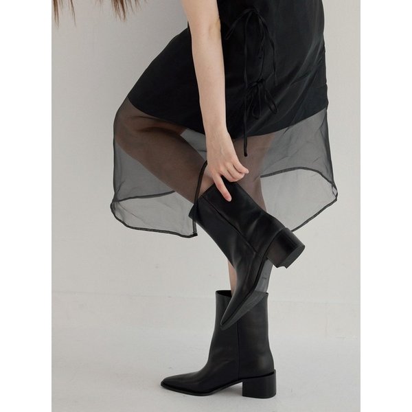 simple western ankle boots black