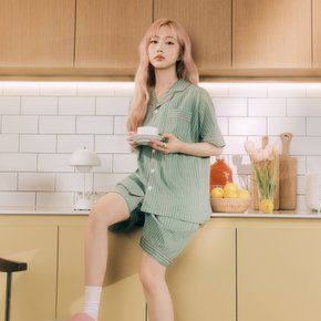 [해원 PICK]실크핏 웬즈데이 반팔 카라 잠옷 세트