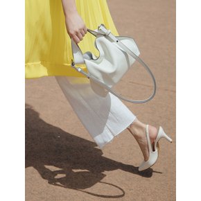 Signature_white