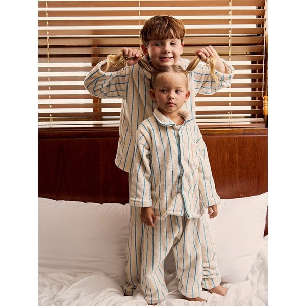 밍크 크리미 긴팔 키즈 잠옷 세트