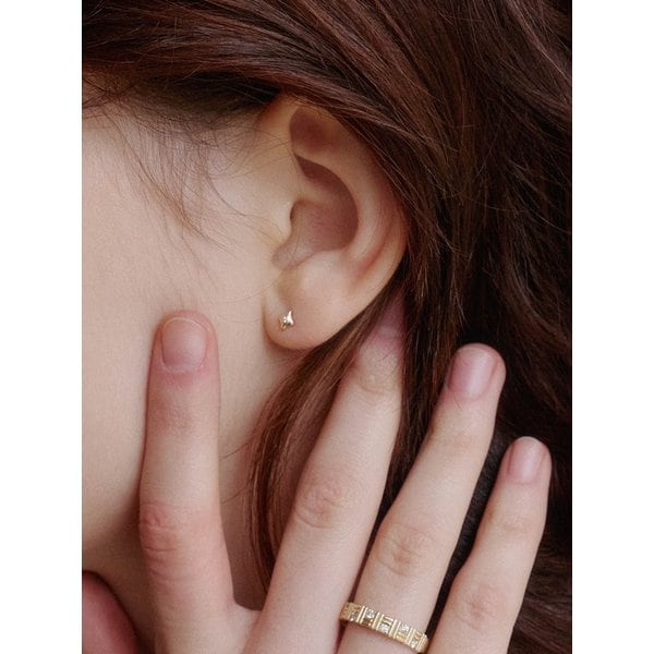 14k Volume star piercing (single)