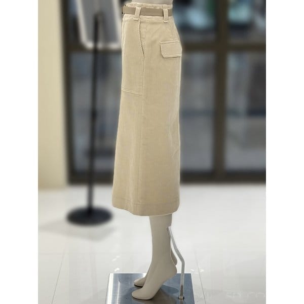 [부산점] [씨씨콜렉트] 벨티드 백슬릿 코듀로이 H라인 스커트 (E254MSD135)