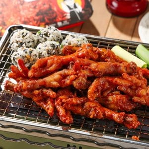  저세상푸드 국내산 직화 통뼈닭발 300g x 3팩