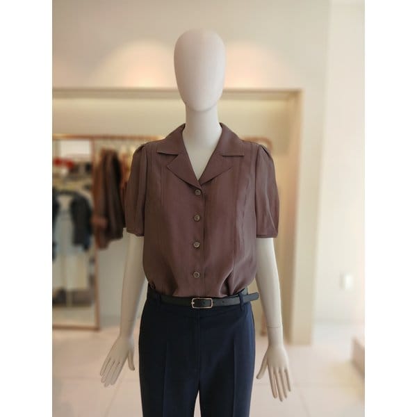 [여주점] 씨씨콜렉트 카라넥퍼프소매블라우스 E262msc139