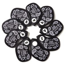 PAISLEY BLACK IRON COVER SET 페이즐리 블랙 아이언커버