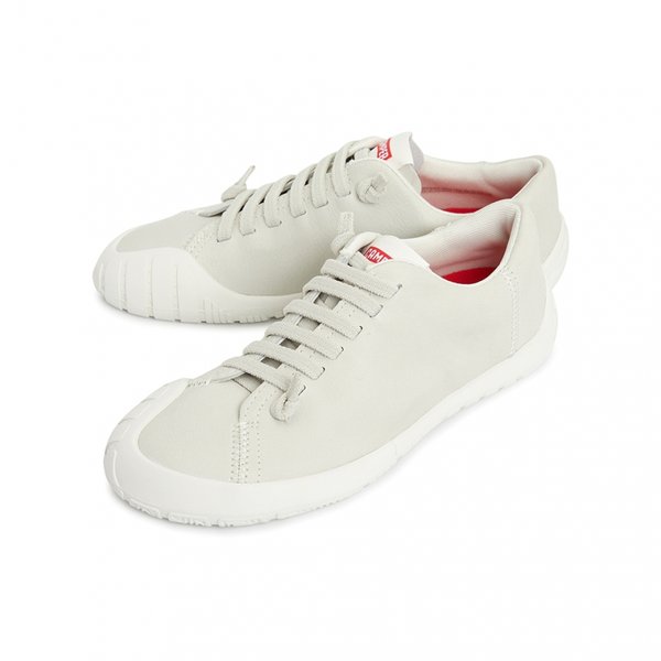 [부산점] 페우 패스 여성 스니커즈 K201940 001