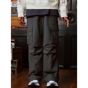 Padded Nylon Parachute Cargo Pants (CHARCOAL)