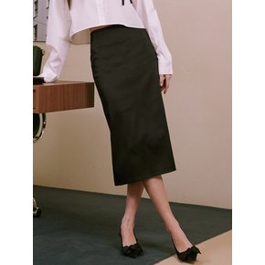 Madison Satin Midi Skirt [Black]