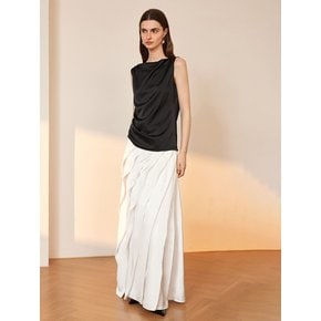 YY_Diagonal pleated A-line skirt